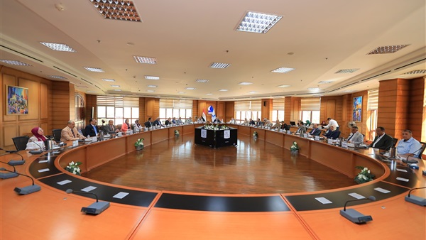 مجلس جامعة كفر الشيخ