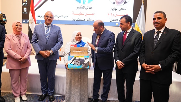 تمكين الشباب
