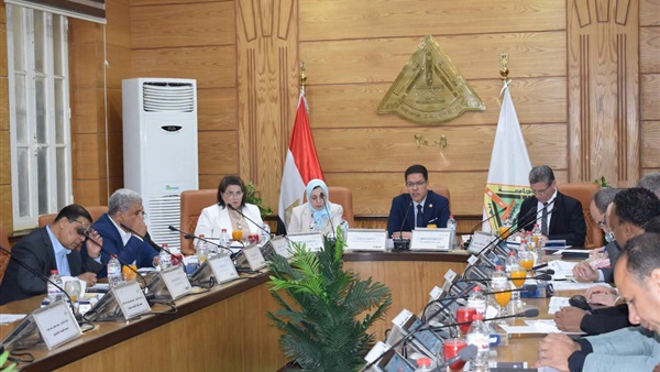 رئيس جامعة بنها