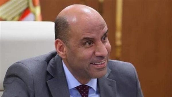 وزير العمل 