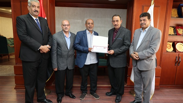 محافظ سوهاج 