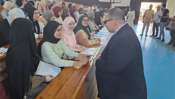 رئيس جامعة كفر الشيخ