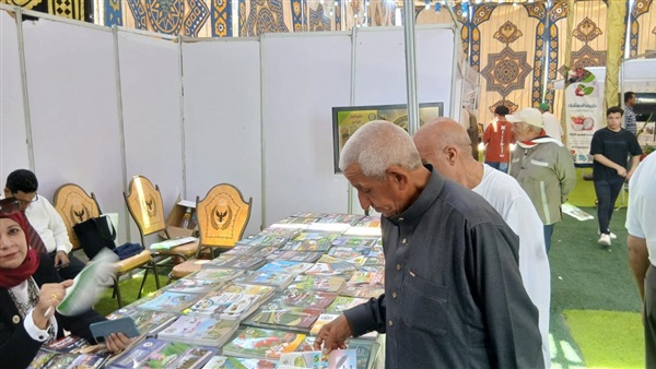 الزراعة تستعرض حصاد