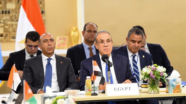 وزير الخارجية