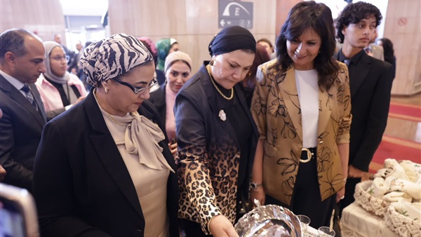 رئيسة المجلس القومي