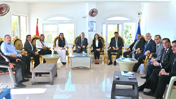 محافظ البحيرة 