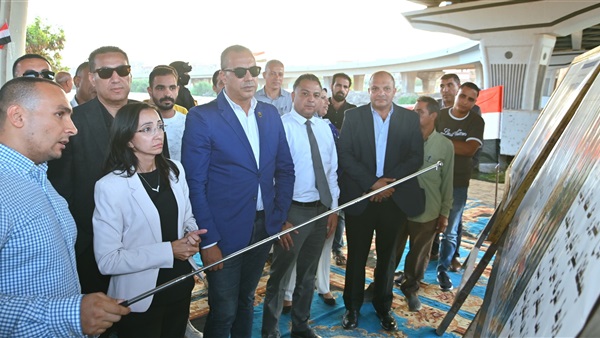 محافظ البحيرة