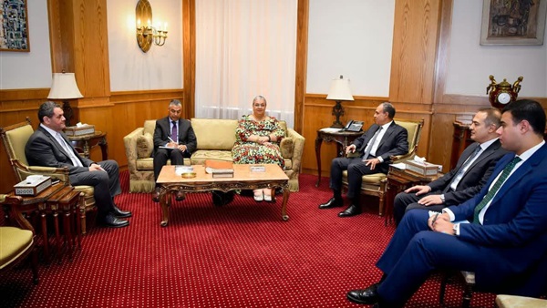 وزير الخارجية