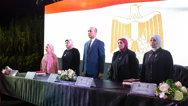 رئيس جامعة دمنهور
