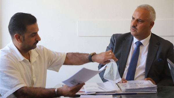 الدكتور محمود الصبروط،