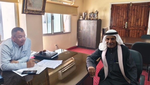 الشيخ عواد أمام رئيس