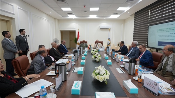 محافظ أسيوط
