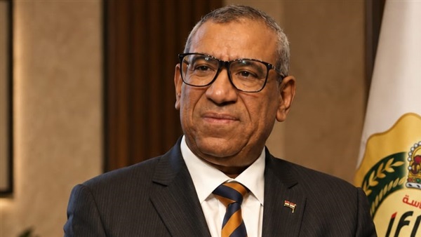 الدكتور علاء العيسوي