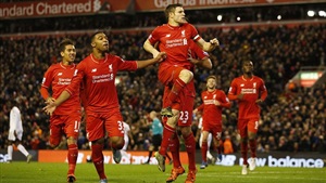 ليفربول يدفع بقوته