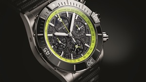 ساعة Breitling Super