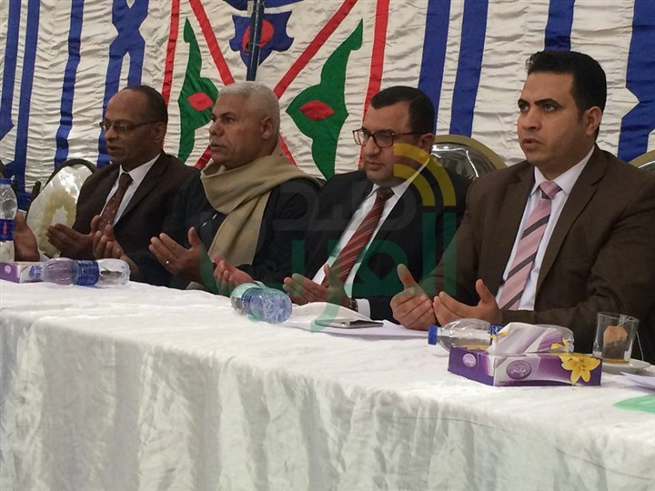 بالصور.. إنهاء خلافا ثأريا بين 4 عائلات بالجيزة بحضور المخابرات الحربية  
