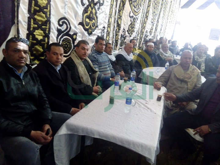 بالصور.. إنهاء خلافا ثأريا بين 4 عائلات بالجيزة بحضور المخابرات الحربية  