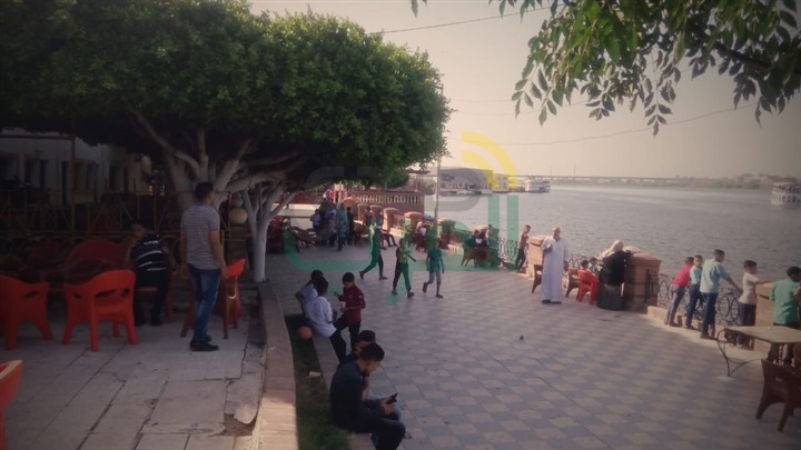 بالصور.. في ثاني أيام العيد.. حدائق كفر الشيخ تواصل استقبال الهاربين من الحرارة و"الشماسي" تحتل شواطئ مصيف بلطيم  