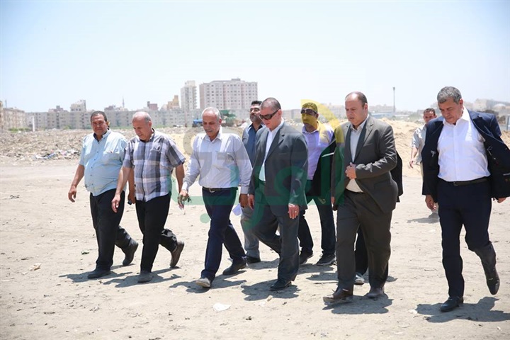 بالصور.. محافظ كفر الشيخ يتابع إنشاء مشروع "تحيا مصر" لإسكان الشباب