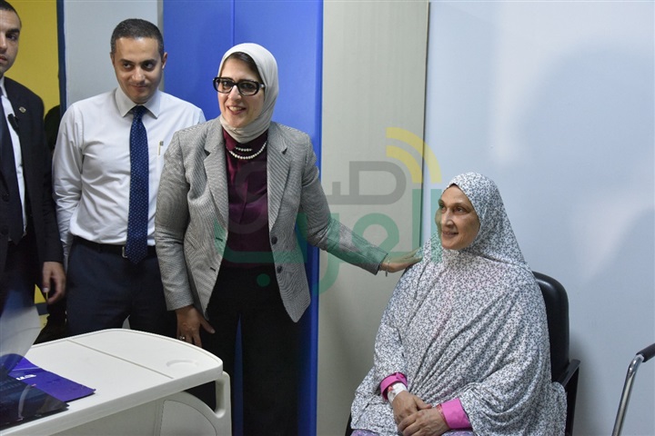 وزيرة الصحة تتفقد الحالة الصحية لـ"مرضى قوائم الانتظار" بمستشفى دار الشفاء