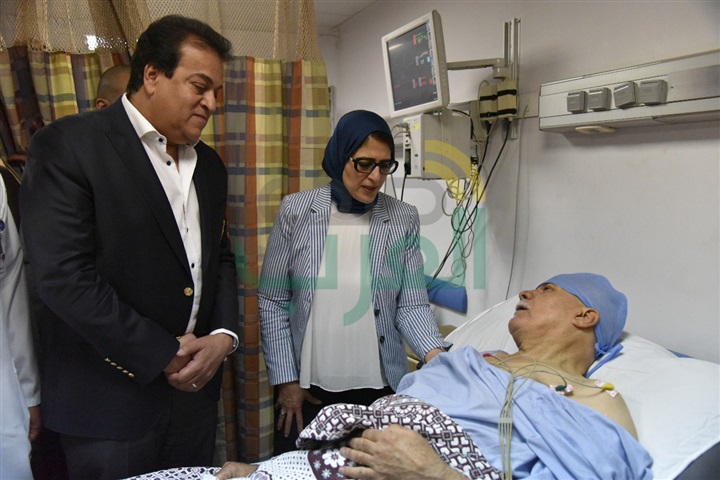 وزيرة الصحة تتفقد الحالة الصحية لـ "مرضى قوائم الانتظار" بمعهد الرمد بالجيزة (صور)