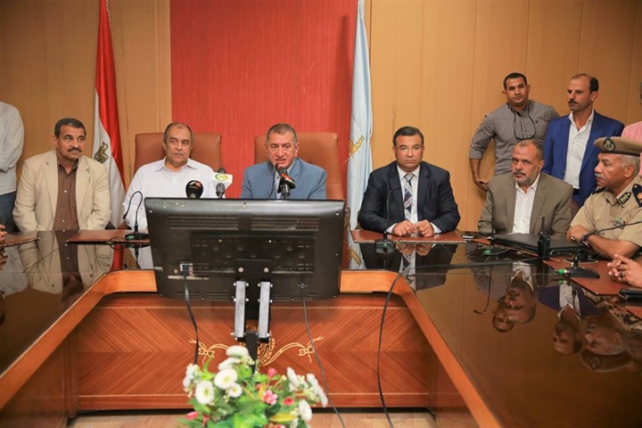 وزير الزراعة يُعلن أسعار القطن للموسم الحالي