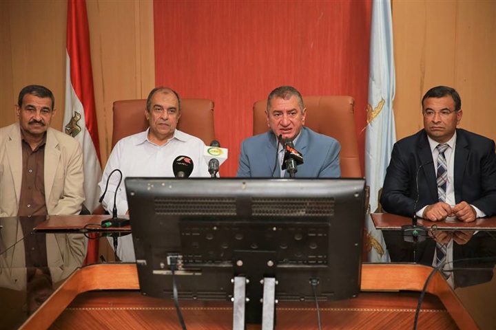 وزير الزراعة يُعلن أسعار القطن للموسم الحالي