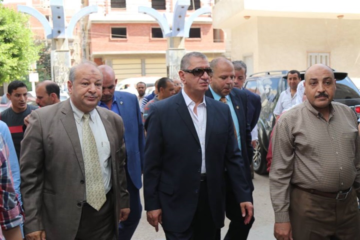 بالصور.. إحالة 227 طبيب وممرضة بمستشفى كفر الشيخ ودسوق للتحقيق