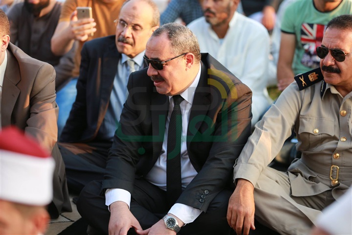 بالفيديو.. محافظ كفر الشيخ يؤدى صلاة عيد الأضحى المبارك بالاستاد الرياضي