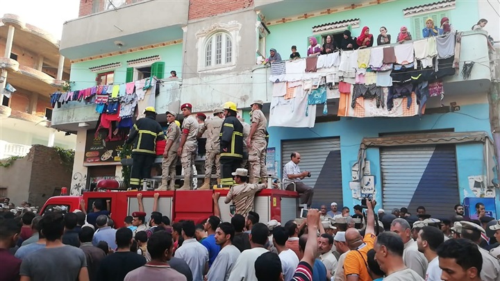  "قليب إبيار" تودع الشهيد إبراهيم المنيسي في جنازة عسكرية وشعبية