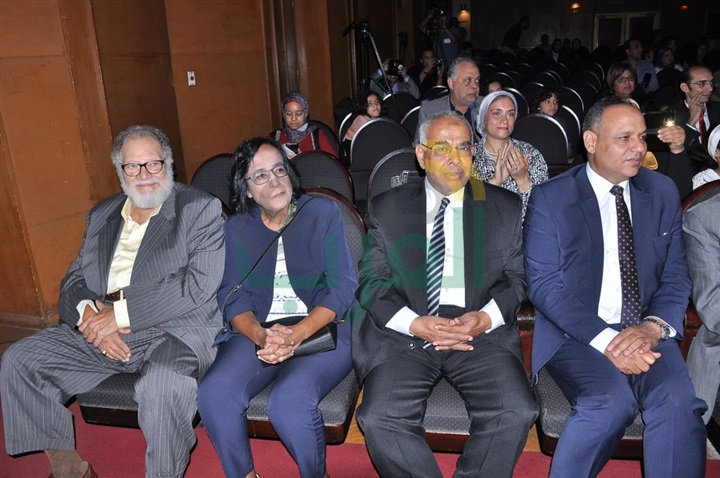 بالصور.. المجلس القومي لحقوق الانسان يكرم ابطال مسلسل أيوب بالصور.. المجلس القومي لحقوق الانسان يكرم ابطال مسلسل أيوب