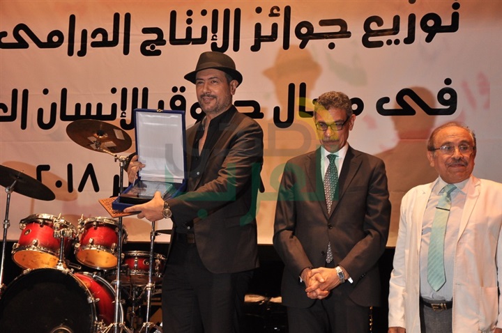 بالصور.. المجلس القومي لحقوق الانسان يكرم ابطال مسلسل أيوب بالصور.. المجلس القومي لحقوق الانسان يكرم ابطال مسلسل أيوب