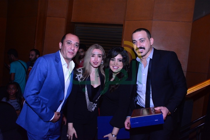 بالصور.. المجلس القومي لحقوق الانسان يكرم ابطال مسلسل أيوب بالصور.. المجلس القومي لحقوق الانسان يكرم ابطال مسلسل أيوب