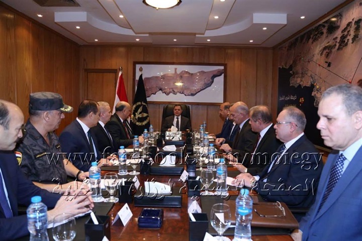 وزير الداخلية يتفقد تأمين مؤتمر شباب العالم بشرم الشيخ