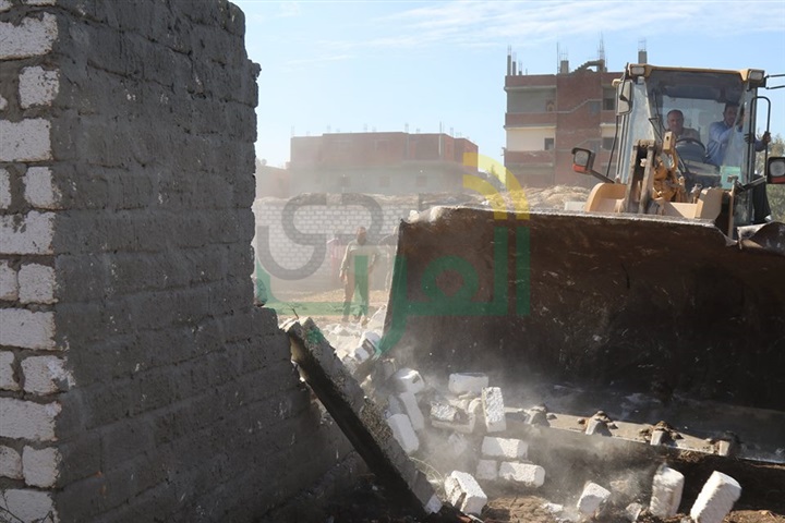 إزالة 547 حالة تعدٍ علي مساحة 101 فدان بكفر الشيخ خلال 4 أيام