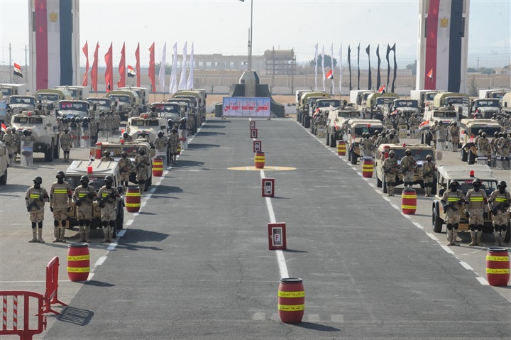 القوات المسلحة تشارك في تأمين الجبهة الداخلية في ذكري 25 يناير وأعياد الشرطة   