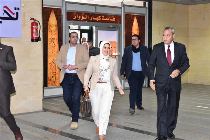 وزيرة الصحة تصل الأقصر لبدء جولتها الميدانية للوقوف على الخدمة الطبية المقدمة للمرضى