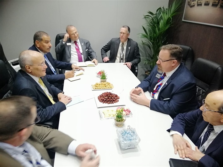 "العصار" يشيد بمعرض "IDEX 2019"بأبو ظبي