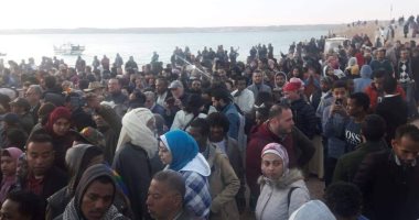 بالصور.. محافظ أسوان: 3 آلاف زائر شاهدوا تعامد الشمس في أبوسمبل