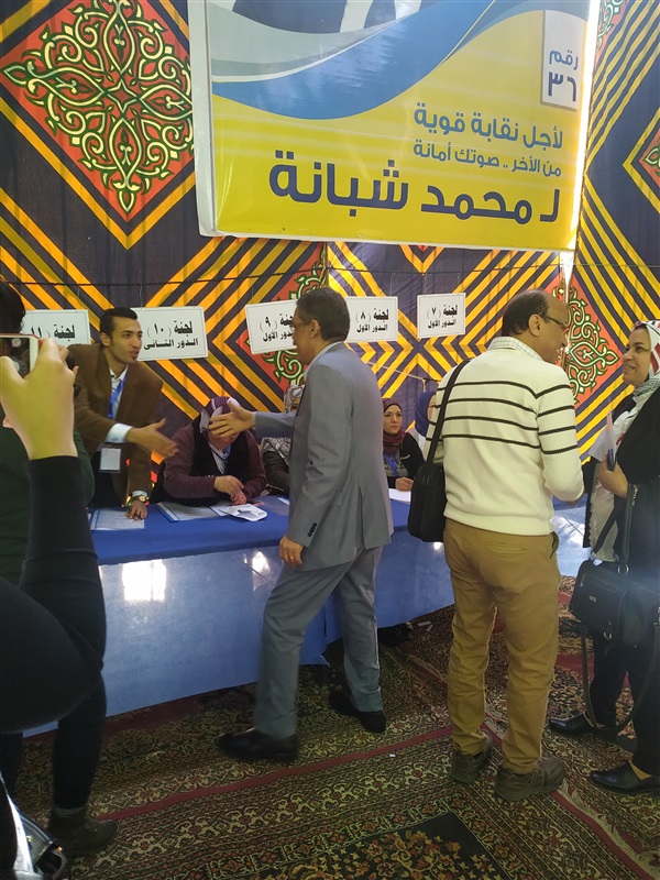 بالصور.. ضياء رشوان يسجل في كشوف «عمومية الصحفيين»