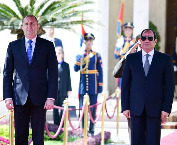 بالصور.. مراسم استقبال السيسي  لـ"رومن راديف" رئيس بلغاريا وقرينته 