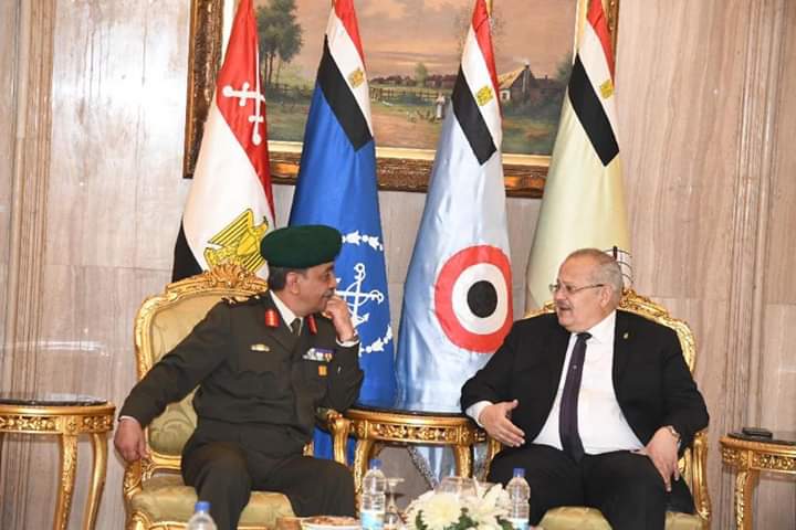 رئيس جامعة القاهرة يوقع بروتوكول تعاون مع أكاديمية ناصر لتأهيل الكوادر في مجال الدراسات الاستراتيجية 