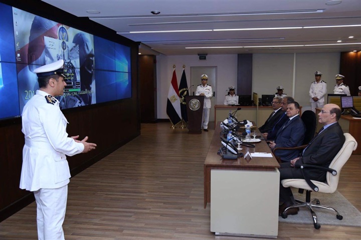 وزير الداخلية يتابع إجراءات تأمين سير الإستفتاء على التعديلات الدستورية من داخل قطاع الأمن العام