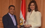 وزيرة الهجرة تستقبل ماهر الغندور أحد أصحاب قصص النجاح من المصريين بالخارج