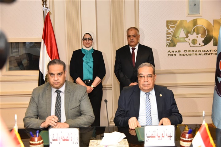 "الصحة": وقف استخدام السرنجات العادية واستبدالها بالسرنجات الآمنة ذاتية التدمير أول يوليو عام 2020