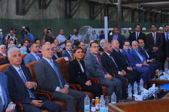 "مدبولي" يشهد دخول ماكينة الحفر العميق لمحطة ناصر بالجزء الأول من المرحلة الثالثة للخط الثالث لمترو الأنفاق 