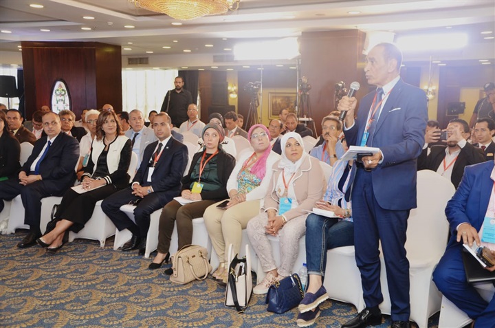 المؤتمر الأول للكيانات المصرية بالخارج يخصص جلستين لمناقشة الاستثمار المباشر وغير المباشر في مصر