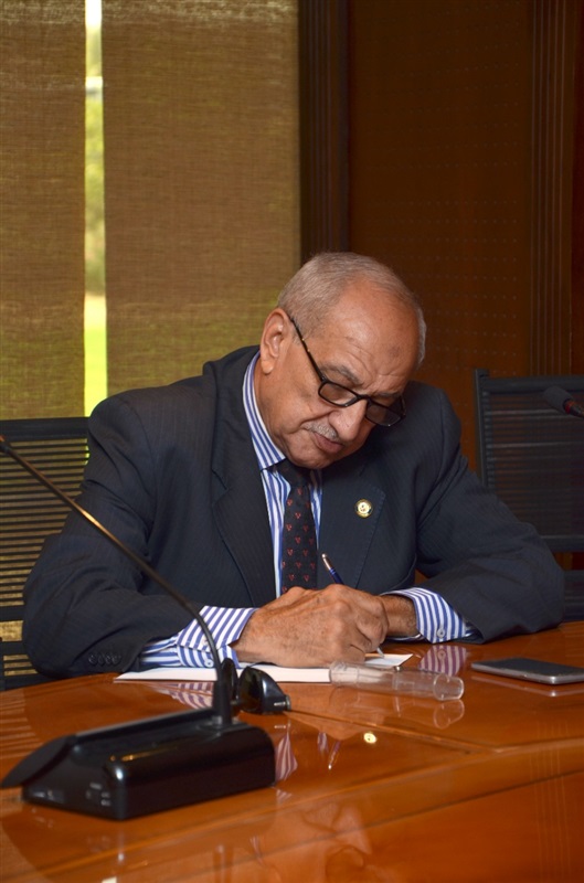 "الهجرة" تعقد اجتماعا للجنة التنسيقية لمبادرة "مصر بداية الطريق"