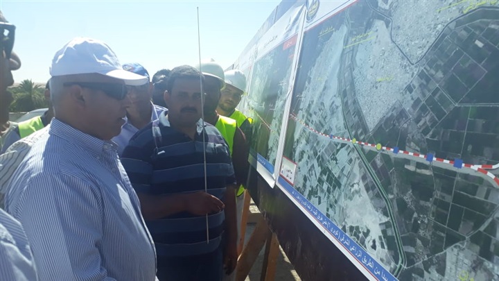 وزير النقل يتابع تنفيذ 4 محاور على النيل بمحافظتي أسوان وقنا بإجمالي تكلفة 5.7 مليار جنيه 