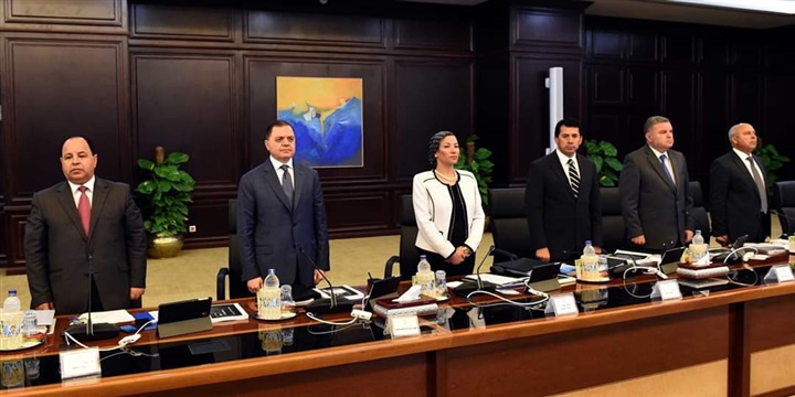 الحكومة: تقف دقيقة حداد على أرواح شهداء حادث معهد الأورام 